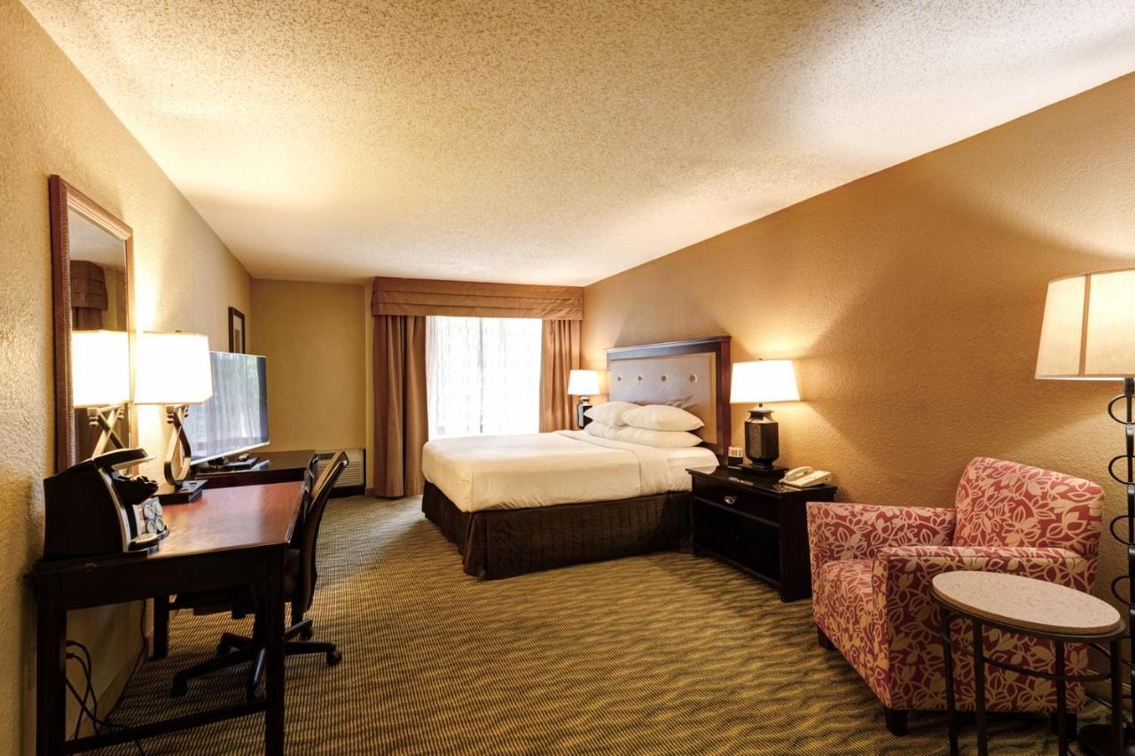 Crowne Plaza Jacksonville Airport By Ihg Exteriör bild