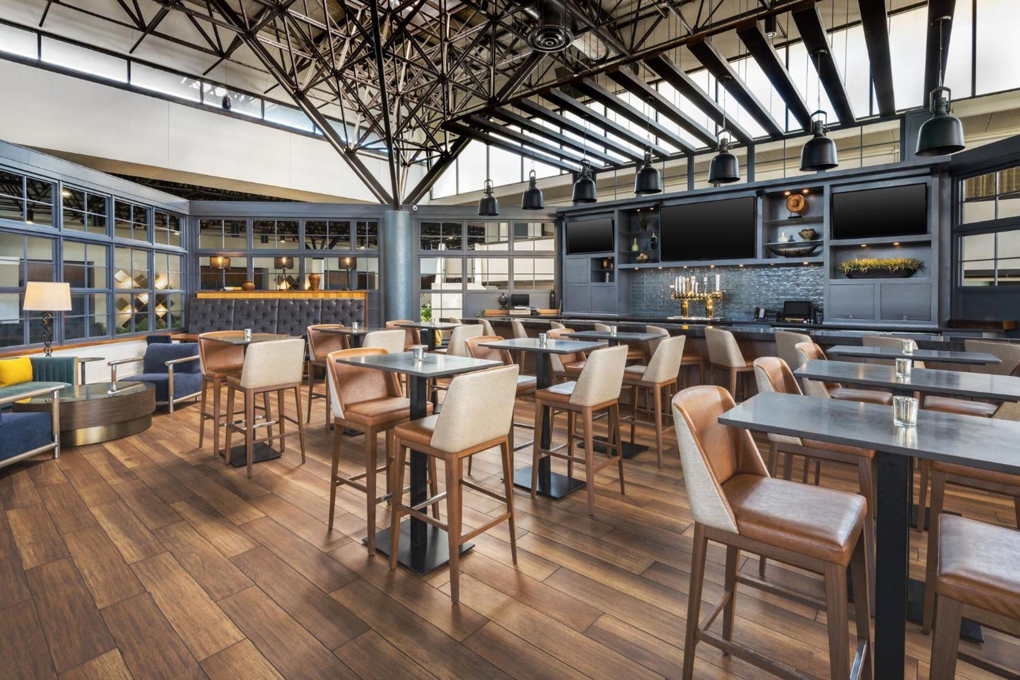 Crowne Plaza Jacksonville Airport By Ihg Exteriör bild